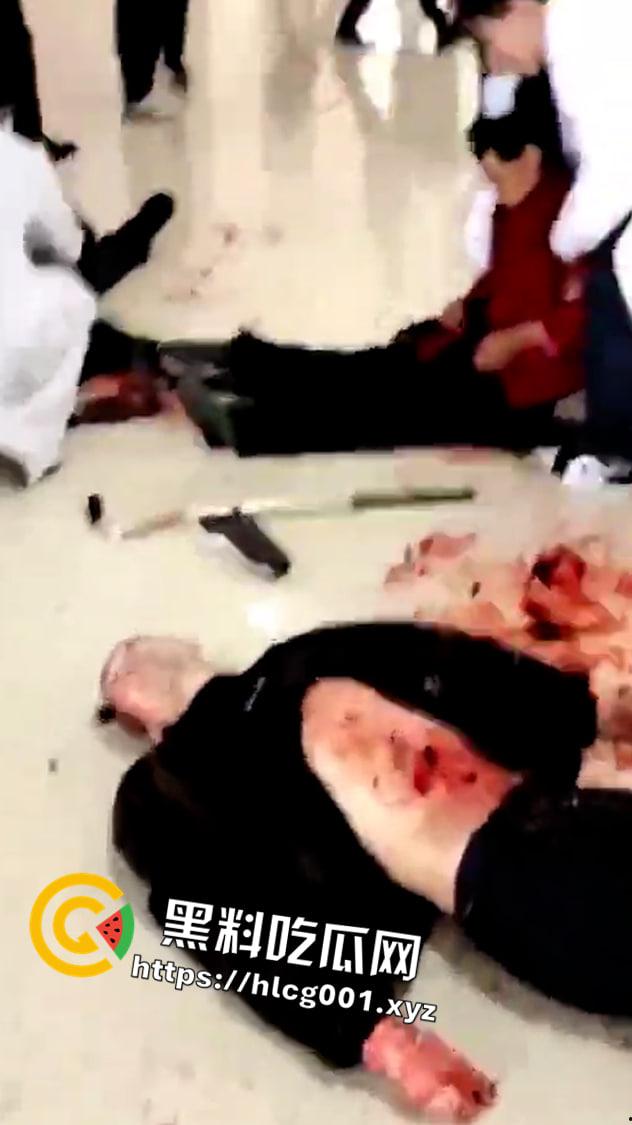 突发!云南镇雄人民医院恶性杀人致几十人受伤 两人不治身亡-2