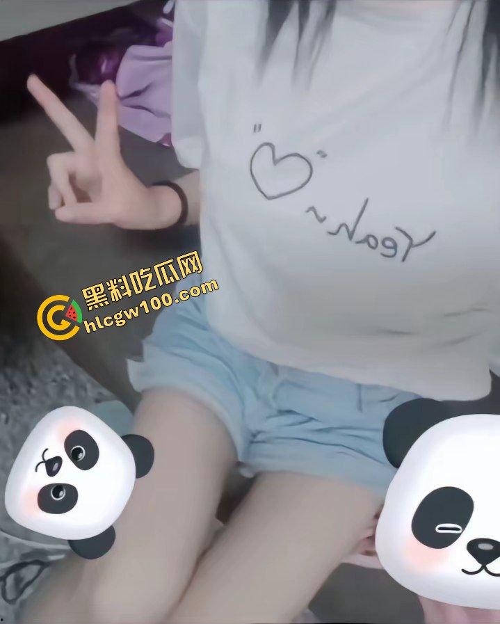 达州高级语文中学反差骚货眼镜妹『空灵』高考失利复读 压力大放假约炮大哥开房做爱!原创独家曝光流出!-4