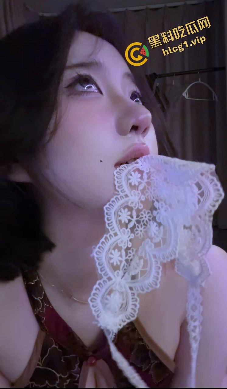 抖音超级大雷女网红『一杯辣条』与宠物狗激情!裸露会员门槛私拍流出!-6