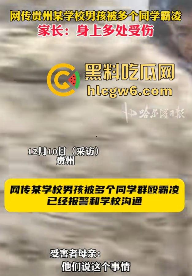 KTV骚操作 唱歌还能摸奶摸着奶才能找到调?后面鸡巴蛋糕舌尖舔诱,舌尖诱惑舔湿蛋糕,这群人玩得太野了!-5