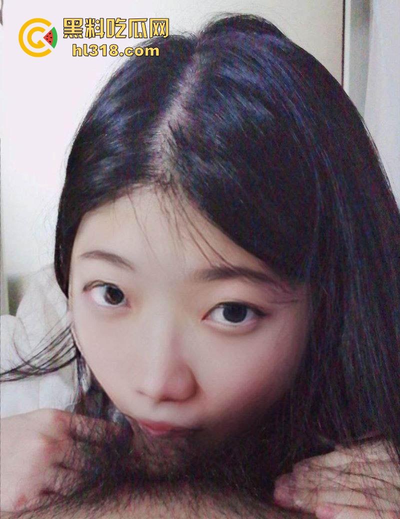 长沙清纯护士【欧阳雯怡】性爱视频曝光,黑丝眼镜母狗淫荡日常,饭桌台下口爆,床上淫水横流,极其淫荡!-8