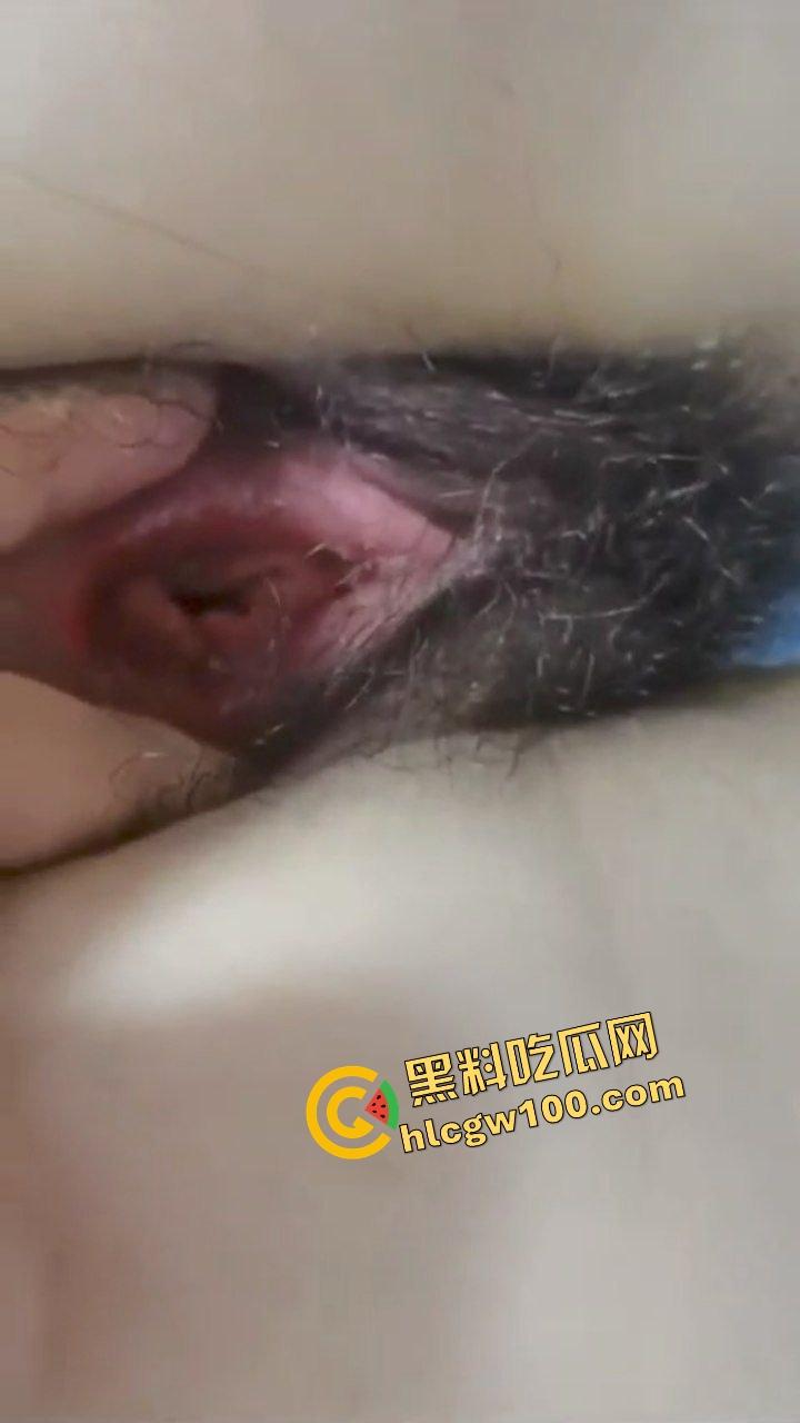 广西职业师范细腰蜜臀反差婊【陈欣欣】粉穴黑森林榨精炮架,白臀情趣后入塞满紧逼!独家曝光流出!-6