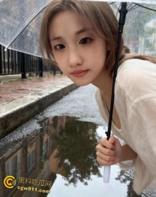 渣男大叔约炮清纯学生妹,懵懂少女蒙眼口爆颜射,黑丝美乳被狗链调教玩弄,扛腿抽插淫叫不止 !-4