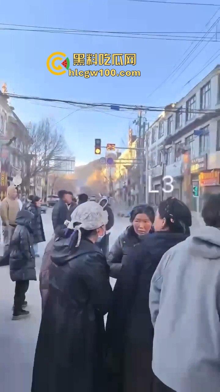 突发灾祸西藏 6.8级地震,遇难人数还在统计,现场极其混乱惨烈 希望这种天灾别再发生了。-4