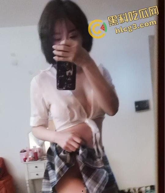 成都上岸美女骚鸡『丘丘』私密视频外泄!丰乳肥臀绝美身材镜前被男友后入狂草!-3