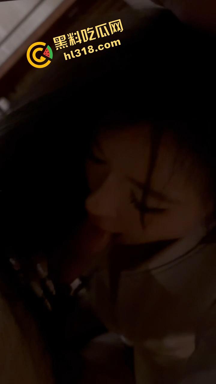 哥们压箱底3年,白月光前女友口交神技全程露脸,灵舌迷人吞吐带感,今晚兄弟们一起云爆射!-13