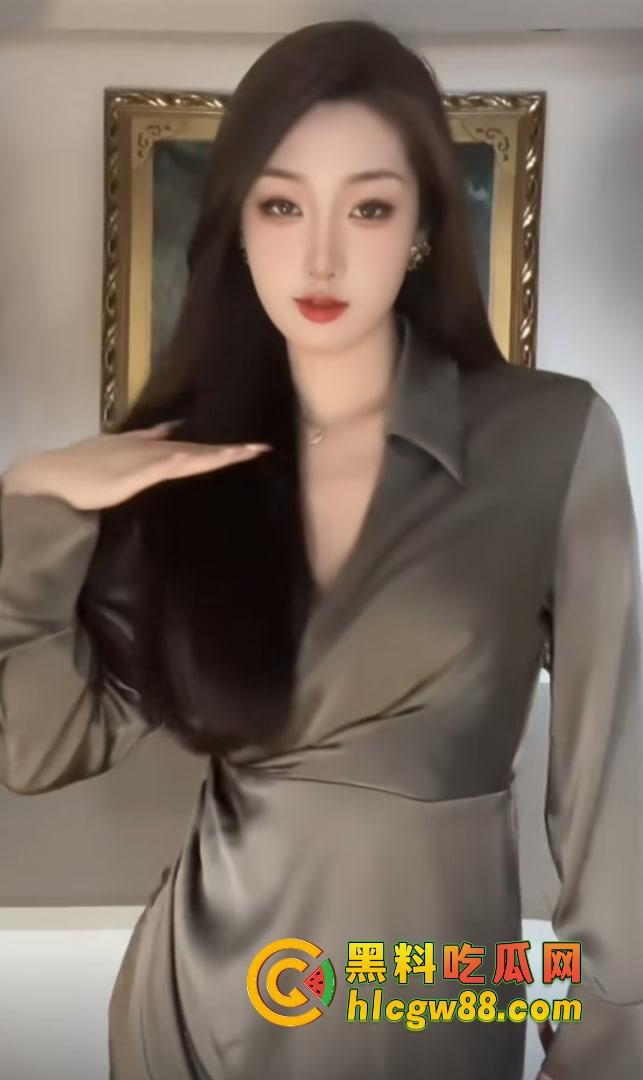 辽宁『小福神lulu』直播卖海参,老司机集体开车,榜一大哥豪掷10万,线下直接扒开丁字裤草!-2