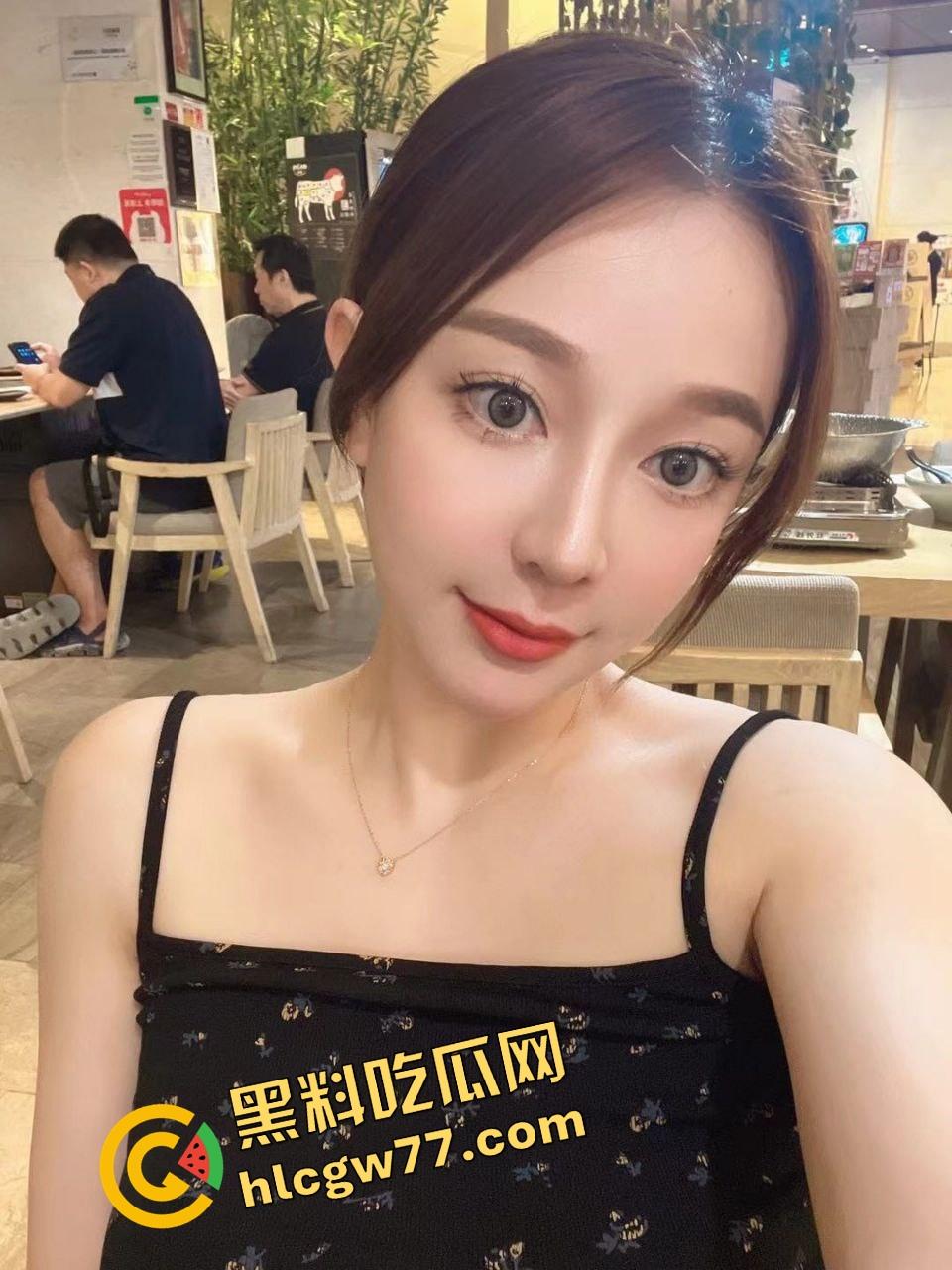 长沙纹身骚货【沈梦漪】被摄影师威胁肉偿,一拍成瘾夜夜开操,最后玩到吊床捆绑精尽人亡!-6