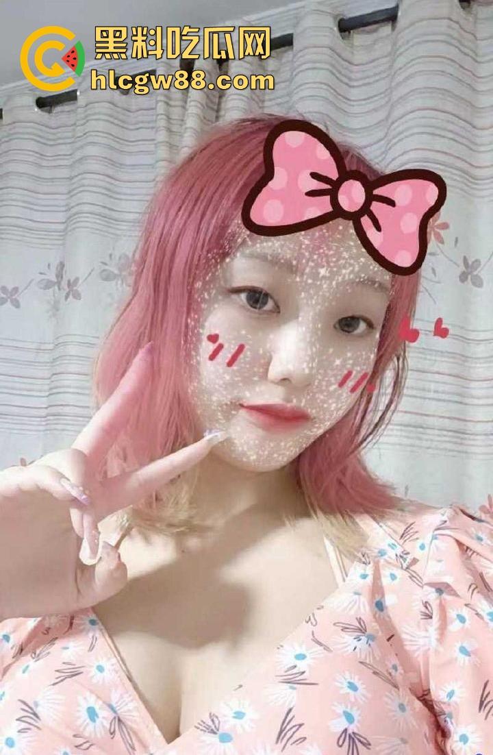 贵州师大【傅雪钰】出轨成瘾被男友发现并曝光 饱满粉乳白嫩胴体 淫叫下贱极度反差！-2