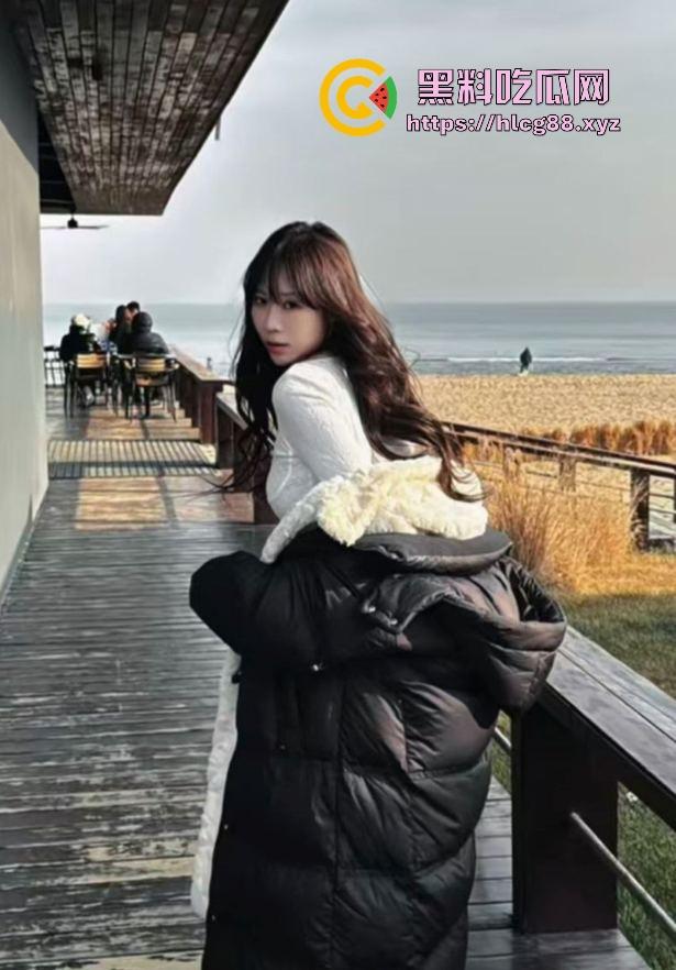 抖音约炮天津24岁网红鸡『崔苗媛』夜店嗨完开房猛操三天,吃鸡吃到拉丝,男友抓包溜得比狗快!-4