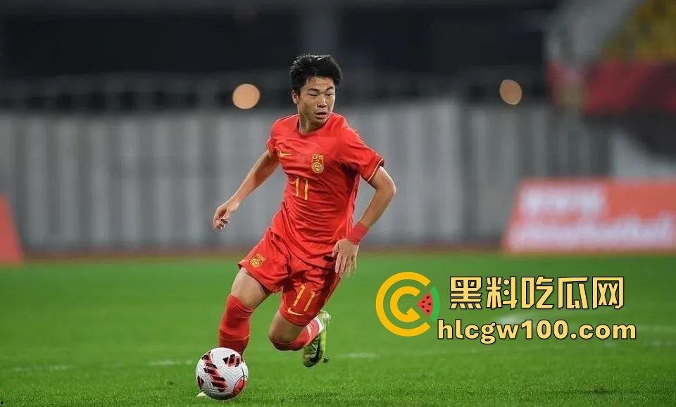 广州豹足球队员【唐天翼】爆出惊天丑闻,被女友实锤出轨女足【马丹娜】聊天记录暧昧短信曝光全网!-25