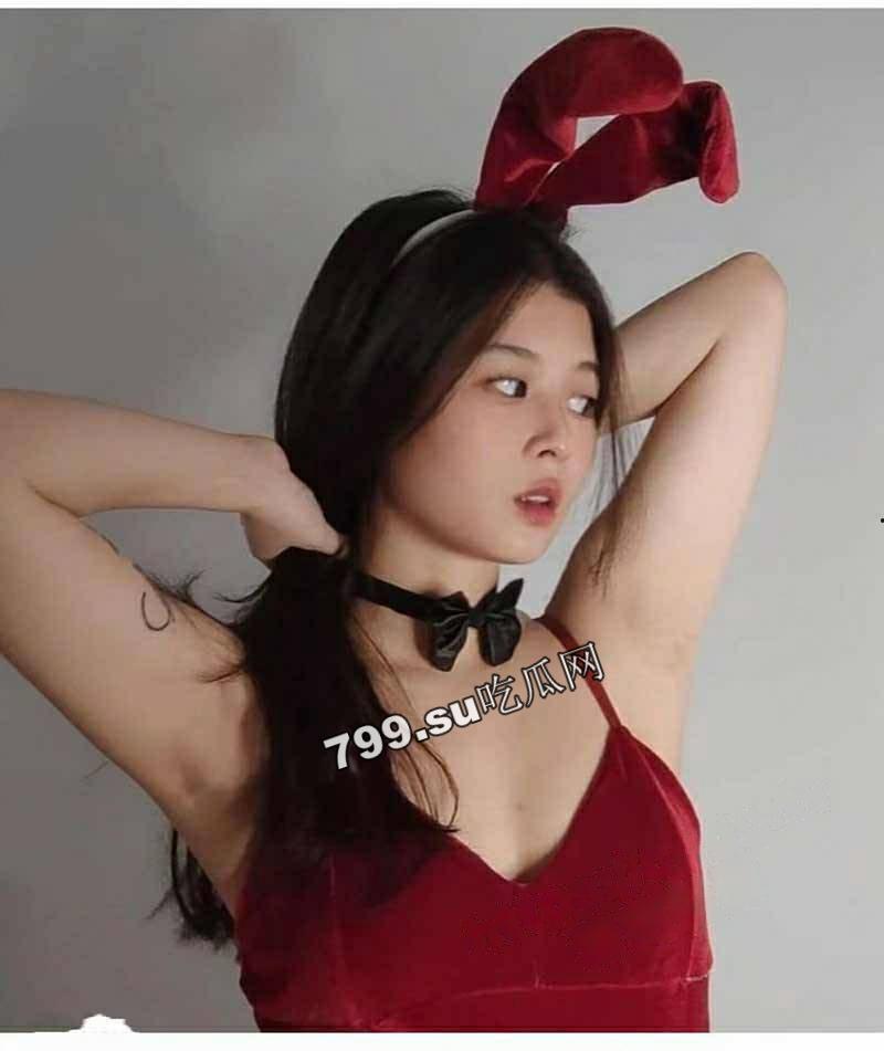 精品泄密!四位美女小姐姐私密视频流出 均有露脸 玩的就是真实-7