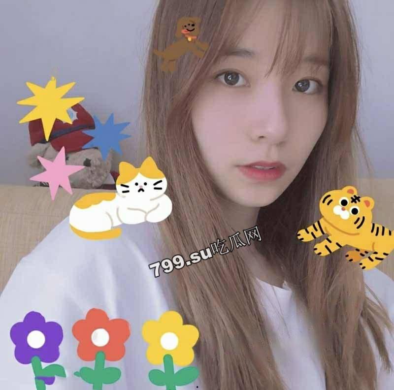 精品泄密!四位美女小姐姐私密视频流出 均有露脸 玩的就是真实-11