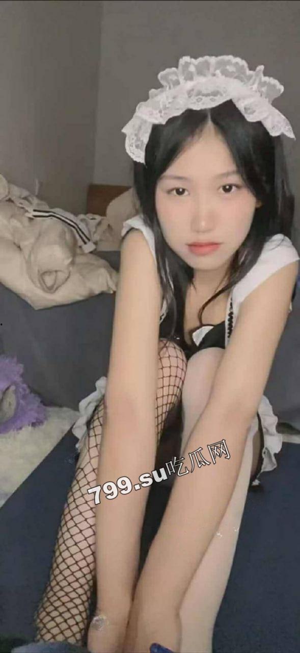 精品泄密!四位美女小姐姐私密视频流出 均有露脸 玩的就是真实-13