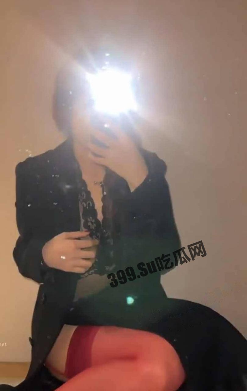 抖音网红【Liuyue】大尺度私拍和男朋友啪啪性爱视频流出身材超美-1