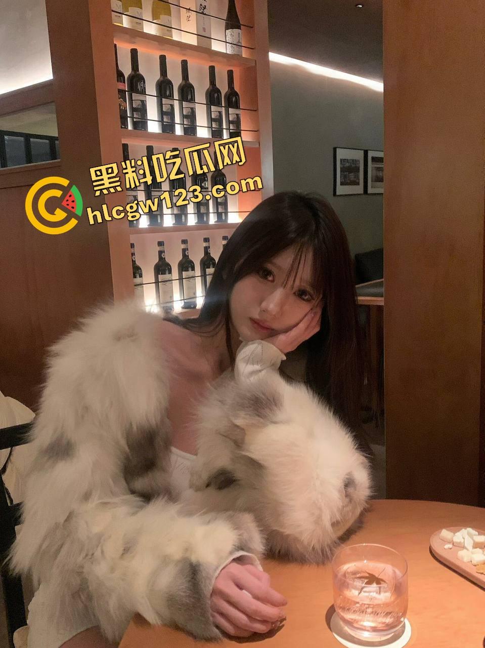 河北极品小娇妻『孙敏玉』做爱时眼神会说话,每一炮都像掏心掏肺地榨,浪叫带哭腔,爽得停不下来!-5