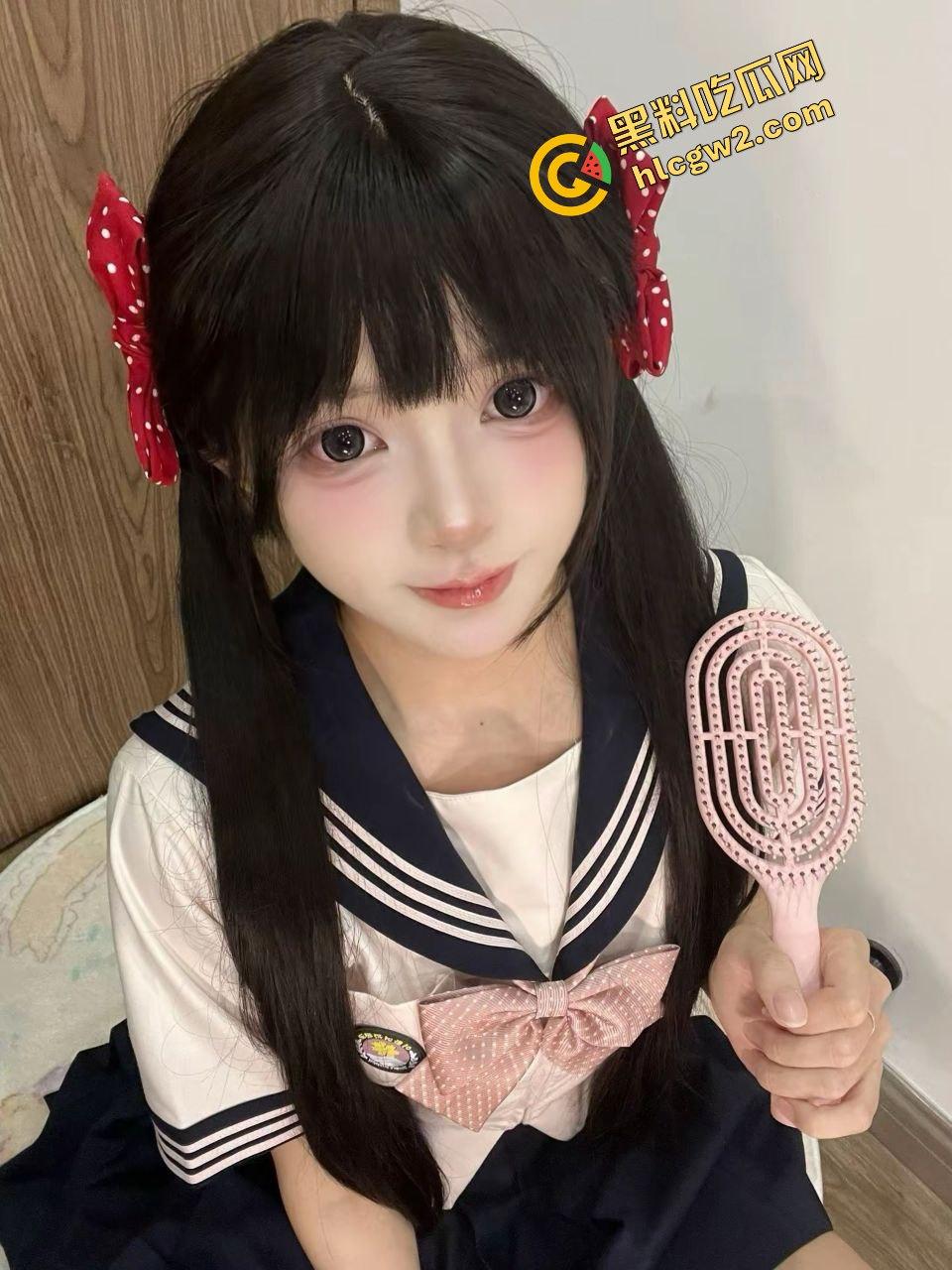 抖音 广西艺术学院双马尾少萝嫩妹『郭细菌』与金爸主题酒店跪式后入爆操!独家曝光!-5