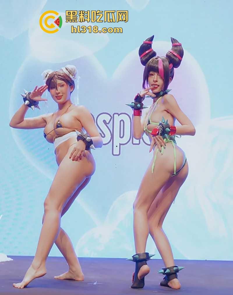 台湾COSPIE同人动漫展!性感嫩模上演暴露cos,衣着寸缕展示巨乳翘臀,纯纯的女优比脱衣大会!-3