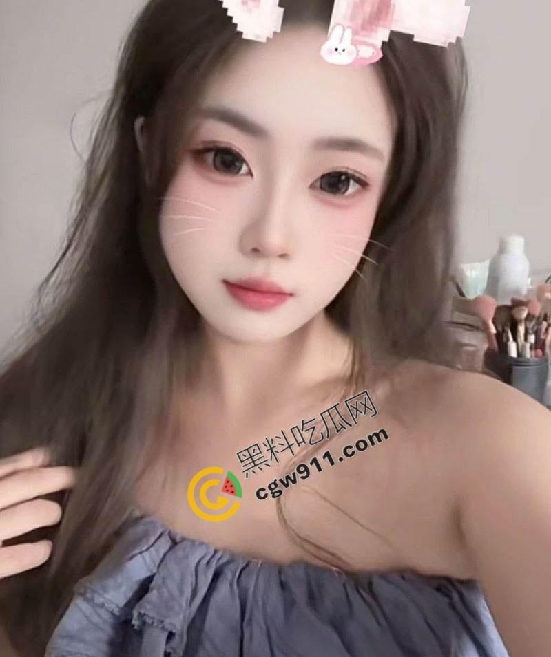 江苏上饶台球助教【张琳琳】真面目揭露:大奶翘臀镜前被金主掐脖后入爆操,高清露脸野性激情视频惊爆网络!-2