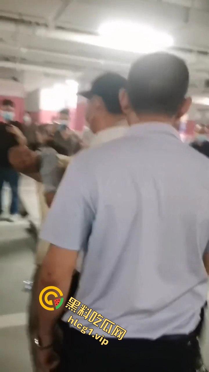 广东惠州惊现黑社会物业?网传物业放几十人围殴业主!-1