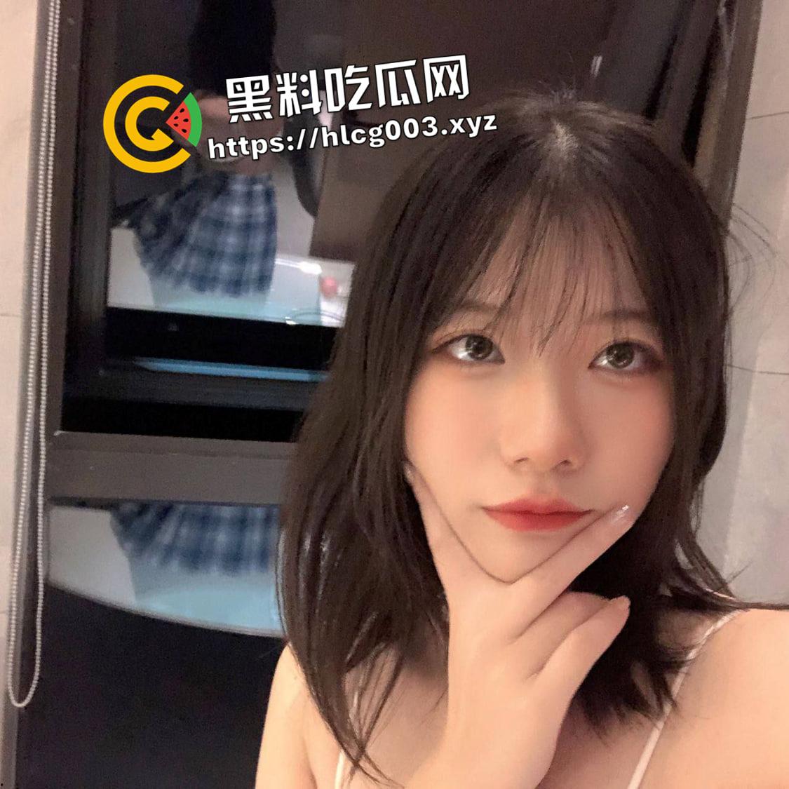 石河子大学反差学妹修手机网调视频被流出 掰开白嫩小穴 嘴里塞满骚内裤 自己嗦自己的淫水-2