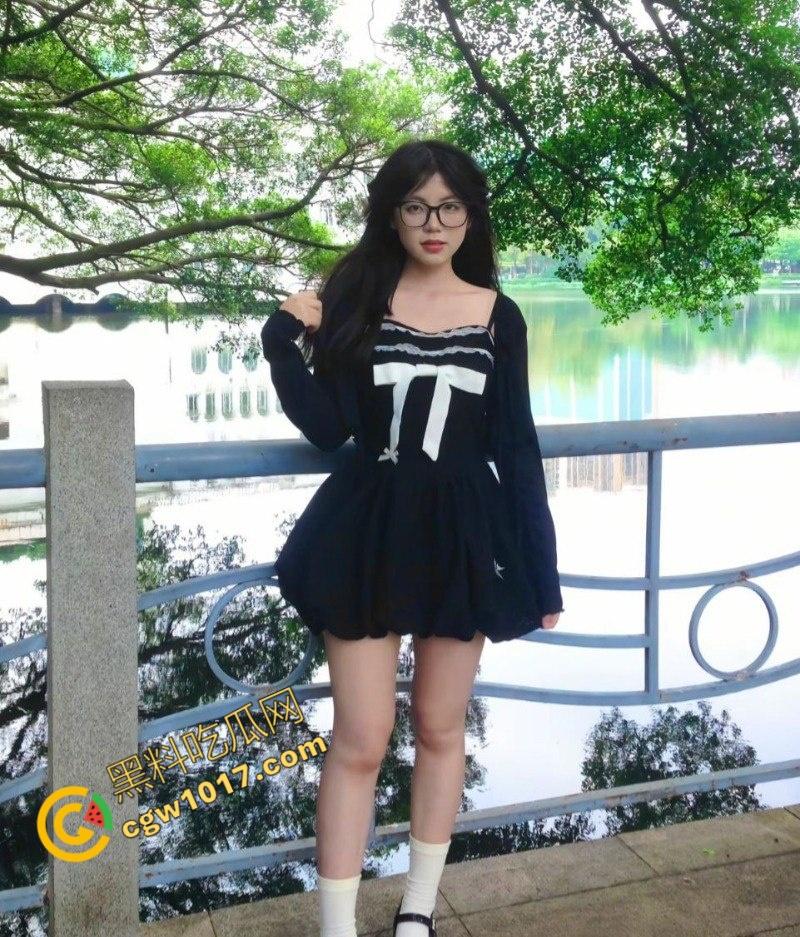 河南师范大学【张妍】激情视频爆红,翘臀高撅迎合巨棒,汁水四溅,巨乳晃荡,淫娃本色全开-6