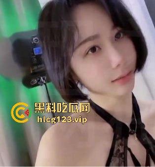 抖音网红【冰糖炖橙子】私下太放飞!顶级颜值身材,跟榜一大哥一对一玩得太开了!-7