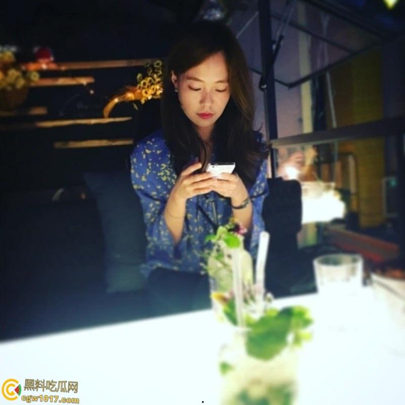 国家电网女员工【沈雨】气质少妇私下约炮成瘾,大量性爱自慰拍摄流出,看得让人欲罢不能!-1