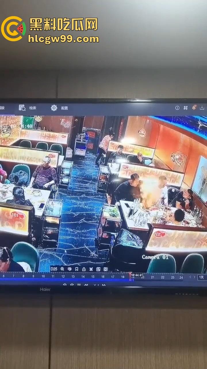 黑龙江密山健晟星期天火锅爆炸性操作,火锅里煮打火机,惊喜套餐还是定时炸弹?过年吃饭吃出爆炸感!-6