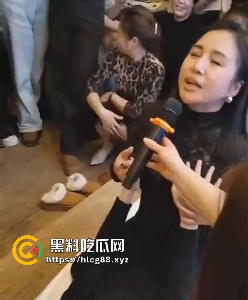 黑料性爱公开课涨知识!美女教师激情骑乘授课实录,如何用小穴吸吐大屌,达到阴蒂阴道双高潮-4