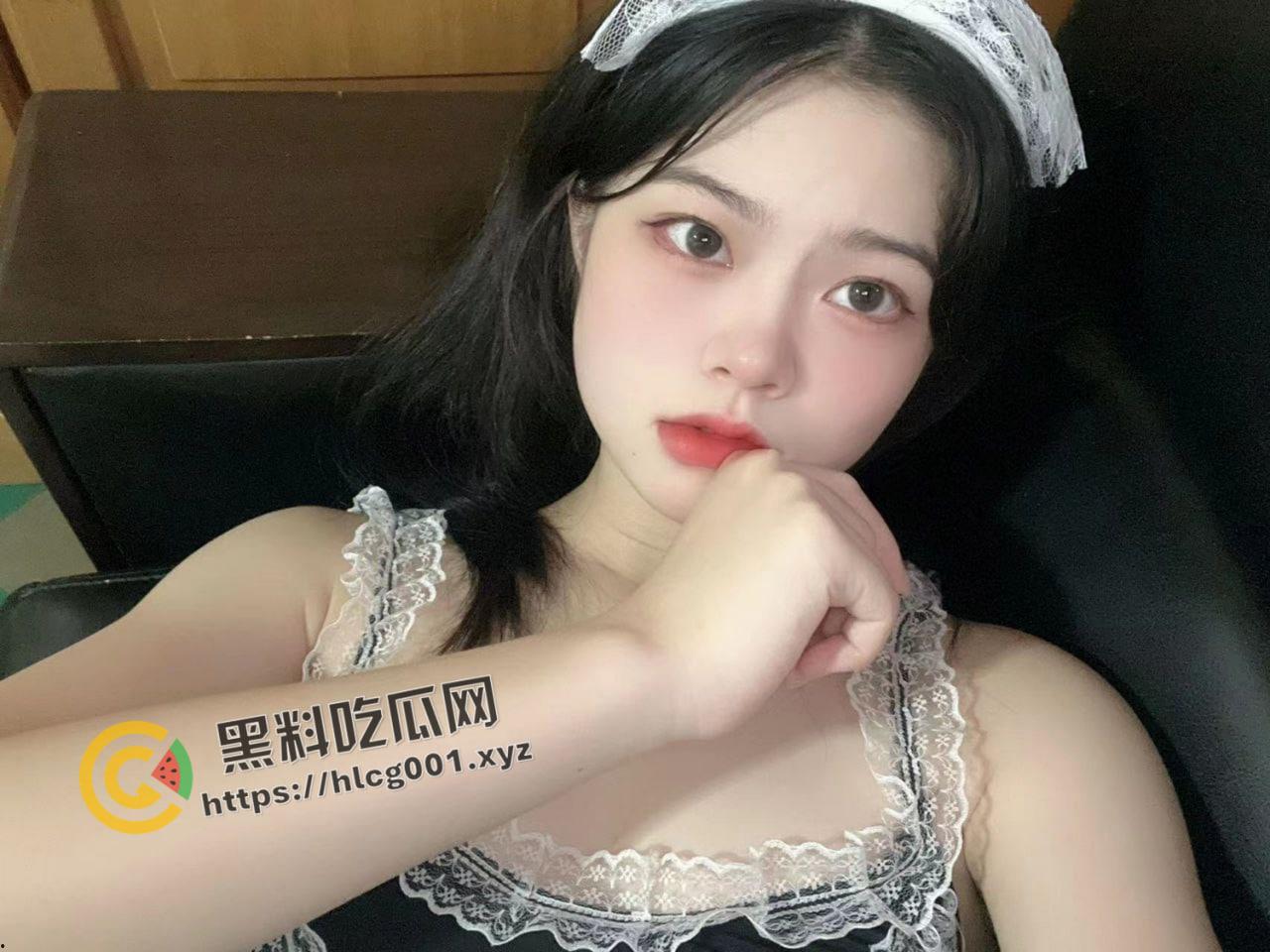 山东商务职业学院反差母狗【吴彩媚】02年幼师 背着男朋友找主人做母狗 露出 炮机 举牌认证 实名曝光-24