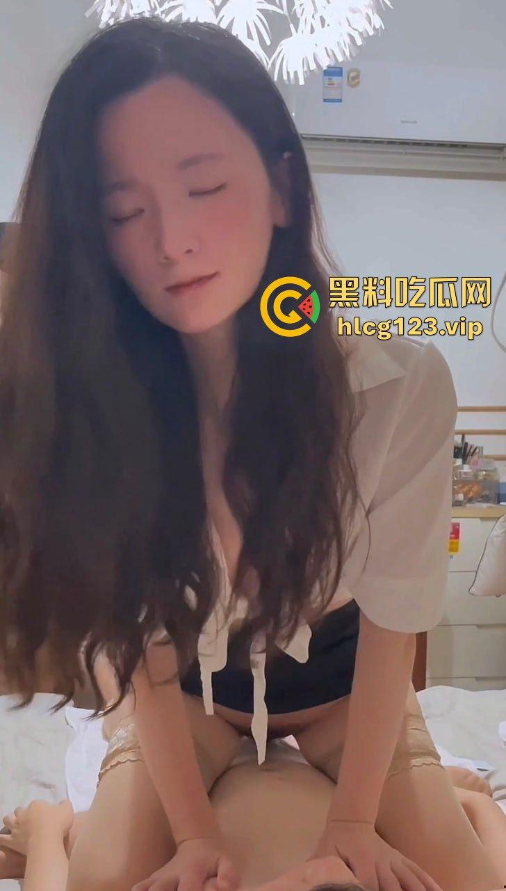 瓜友独家投稿!绿帽奴让自家风骚老婆露脸拍片,姿势爆操全套服务!-10