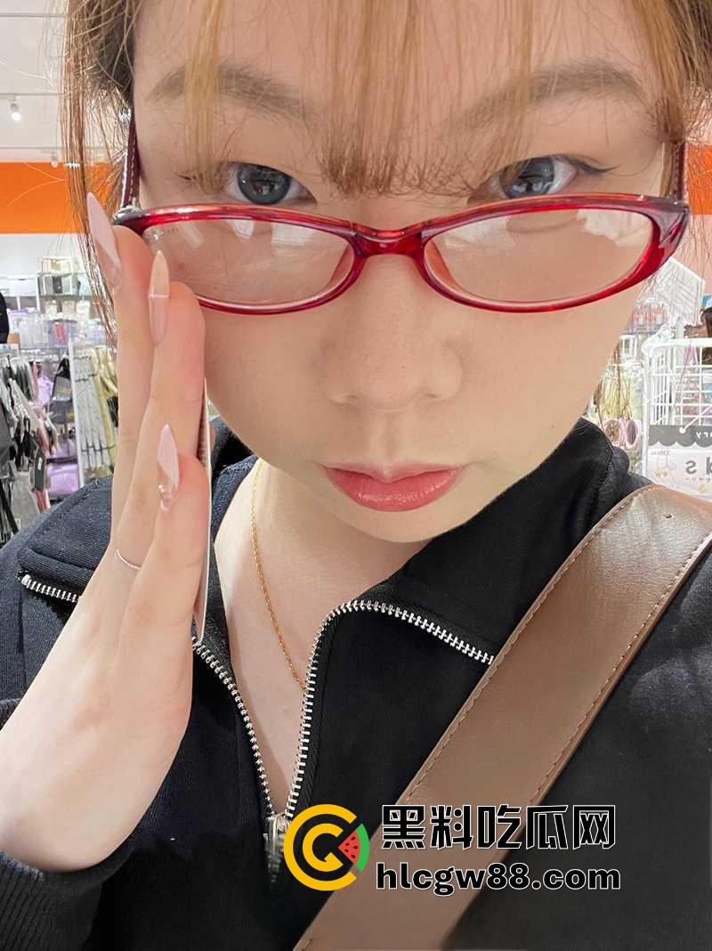 日本大阪留学生【朱淑慧】出轨丑闻炸裂留学圈，大奶母狗主动求肛塞爆操，逼一天不干就痒！-7