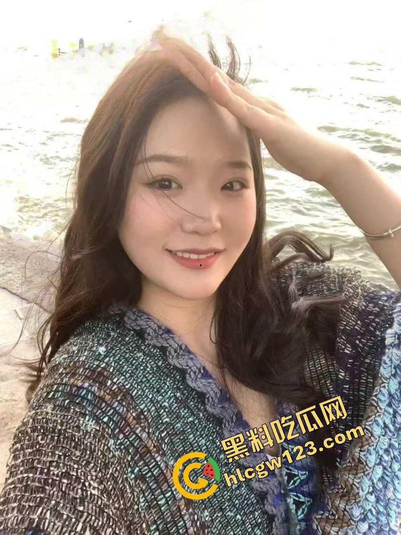 海角淫神『奶气草莓』春药放倒女儿班主任家访,高雅黑丝淫子发骚露真形,嫩洞狠泪操液淫汁狂!-4