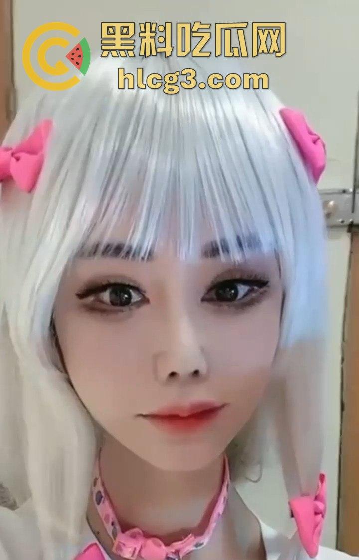 上海网红反差甜妹『吸酱』私拍泄密!甜美外表下的惊人真相,金钱交易背后的秘密曝光!-2