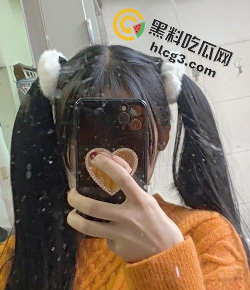 上海网红反差甜妹『吸酱』私拍泄密!甜美外表下的惊人真相,金钱交易背后的秘密曝光!-6