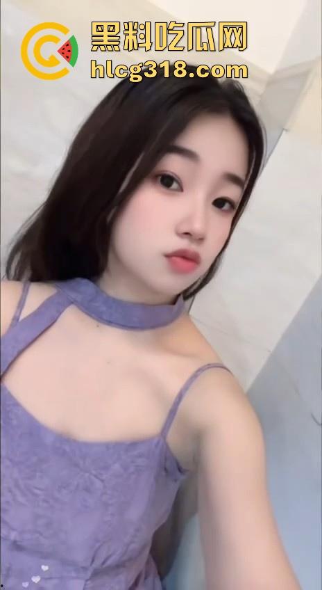 网恋约炮大翻车！房开好了套也买了，结果来个照骗，怎么相差这么大，自己约的炮含泪都要打完！-1