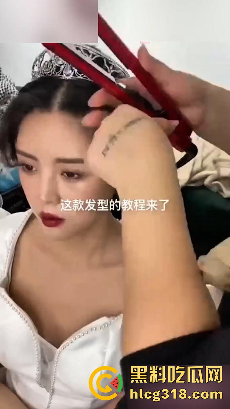 快手直播擦边合集,瞬间的春光乍泄让人大饱眼福,多个主播多次出境,有没有你喜爱的女神?-1