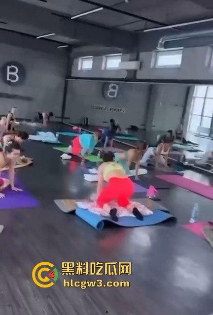 欧洲床上功夫提升班 做爱姿势瑜伽课爆火 教你一课成骚货一夜翻花样 把老公骑到怀疑人生!-5