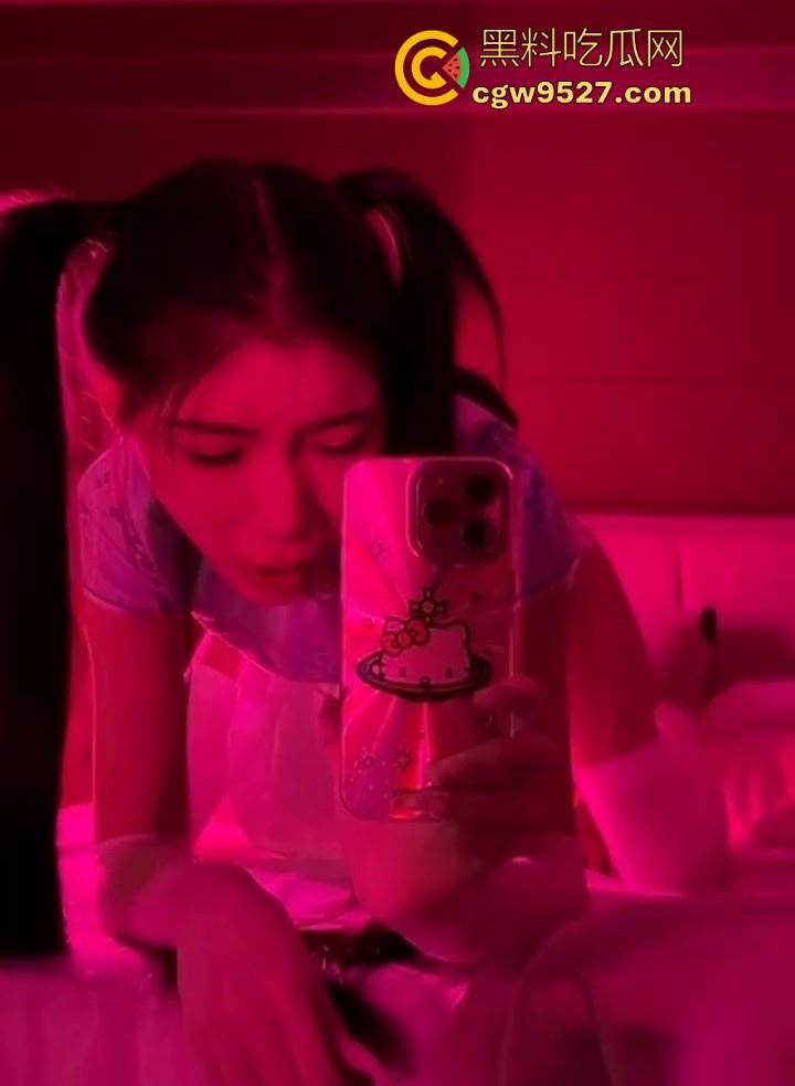 抖音约炮极品美女【美少女】高价约出过夜,口交娴熟主动骑乘,爆操深入视频曝光,彻底撕下清纯面具!-7