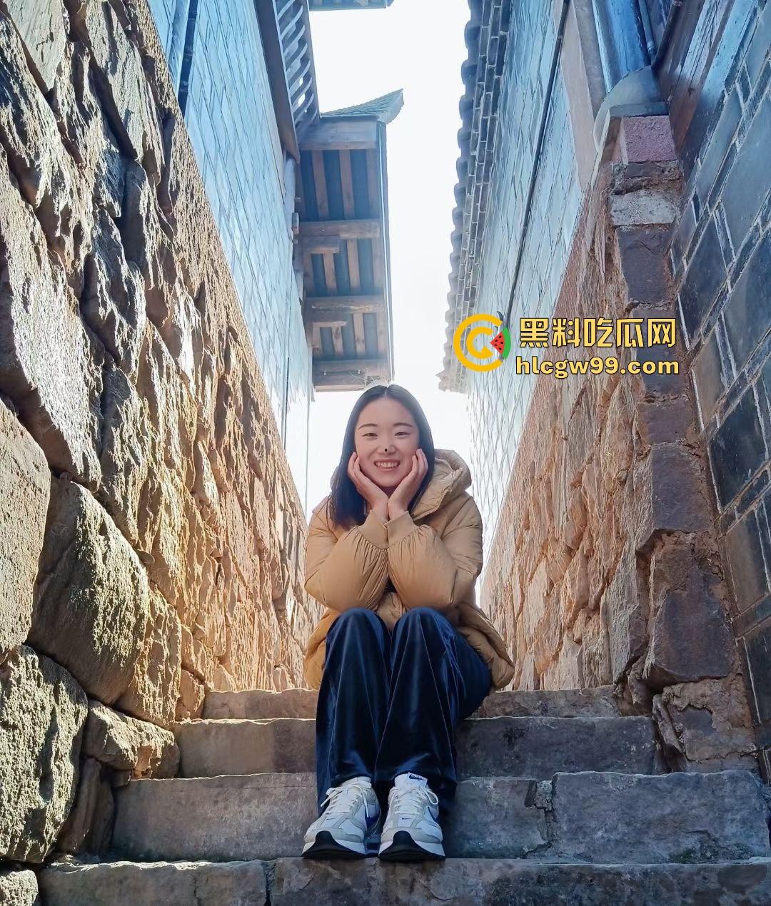 黑龙江科技大学【景若淼】被前男友爆料!眼镜母狗学生妹6年前自慰视频流出,反差骚货已成人妻!-3