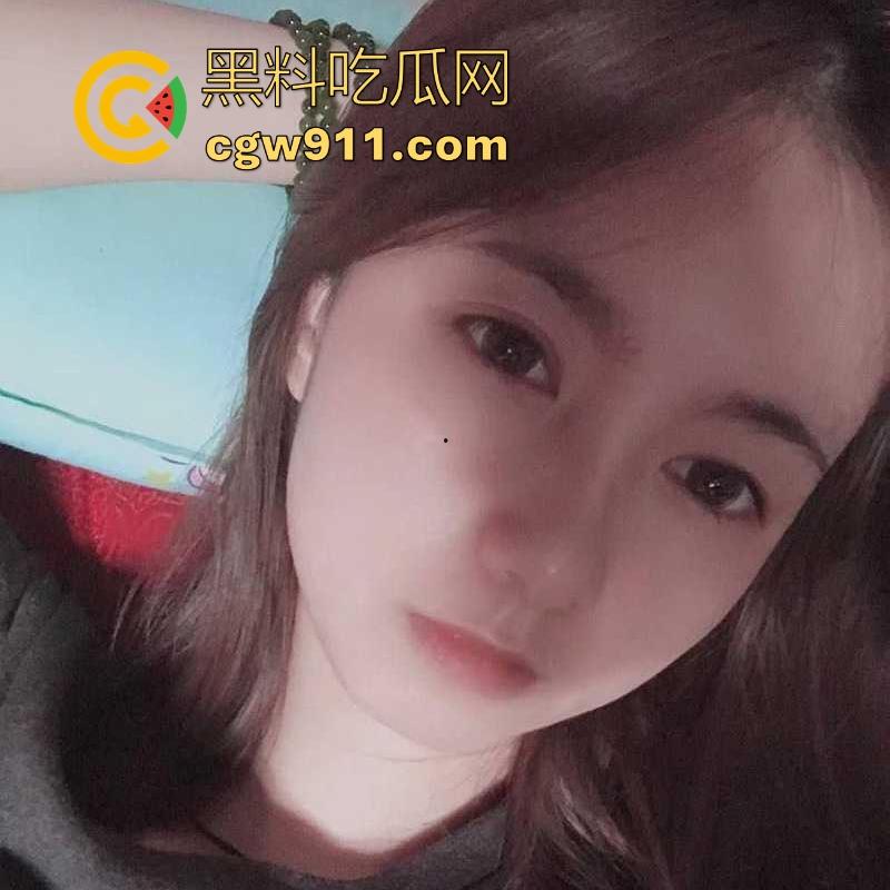 约炮湘潭大学清纯学生妹,被一顿麦当劳拿下开房,颜值甜美身材极品,各种无套花式做爱,被调教成小母狗!-2