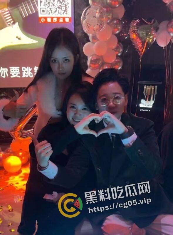 浙江温州女同男同形婚!白天结完婚晚上男gay就去网上找1 女同去找拉拉表白-8