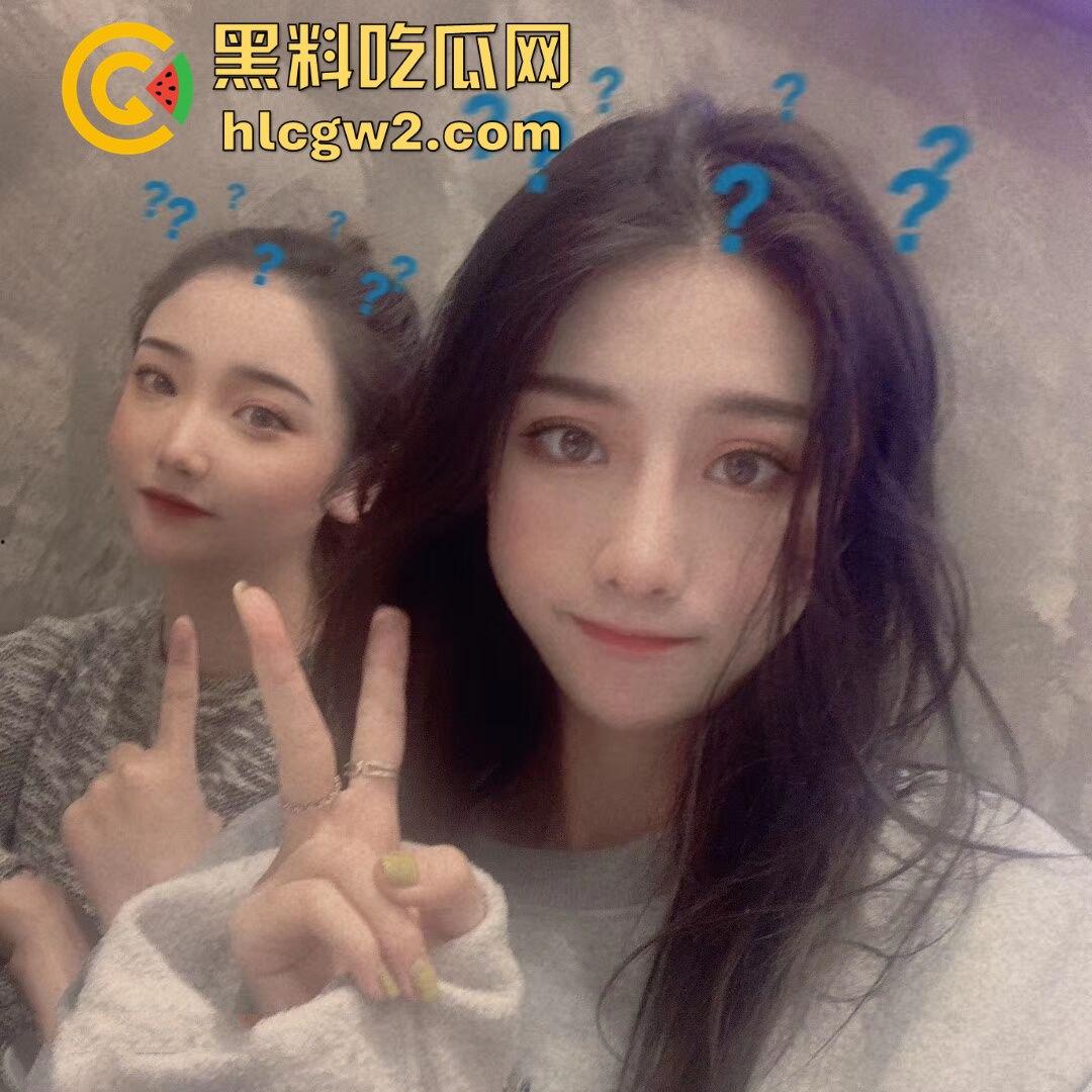 奔放小情侣【黎诗齐】和男友啪啪啪画面流出,约炮全过程大曝光,完美露脸,简直疯狂!-1