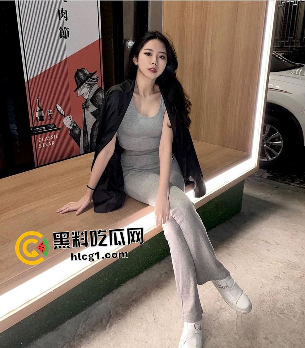 瓜友投稿!风骚女友超骚浪叫 捏下奶子就洪水泛滥 清纯的眼神大大的性欲-4