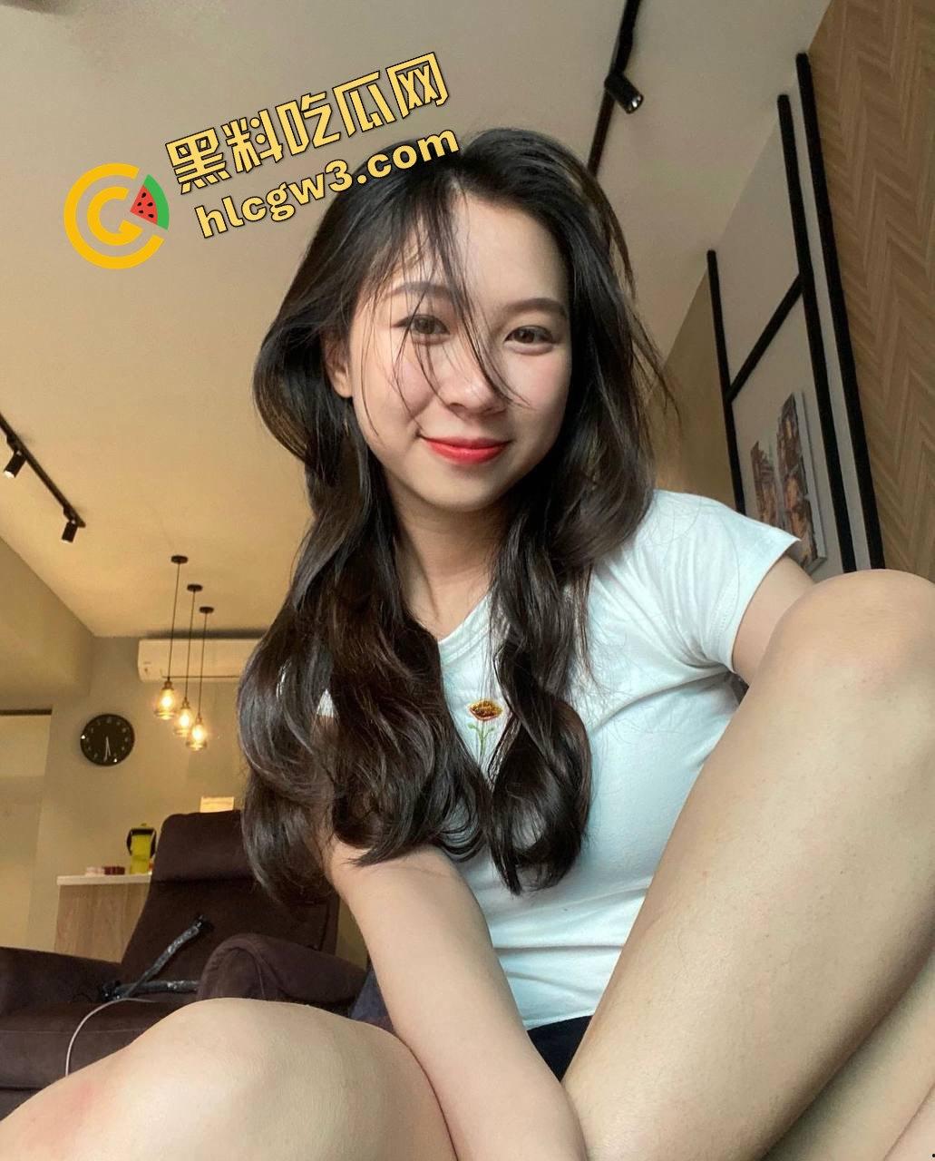 三亚理工职业学院物质女反差婊【王梦妍】与校富二代开房口交吸吮肉棒 猛插骚逼!独家流出!-6