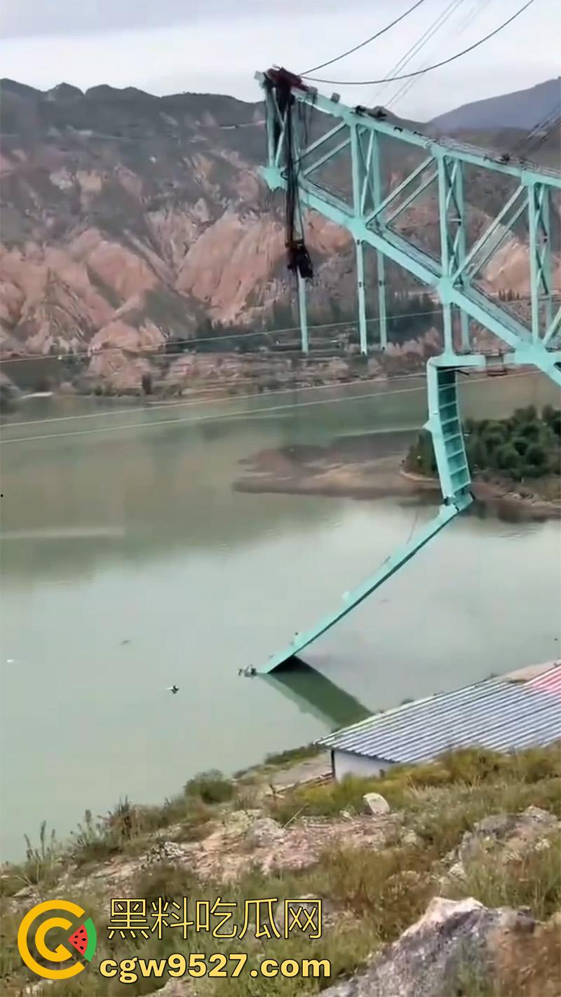 川青铁路青海段尖扎黄河特大桥,发生施工绳索断裂事故,已造成7人遇难9人失联,救援工作正在开展-5