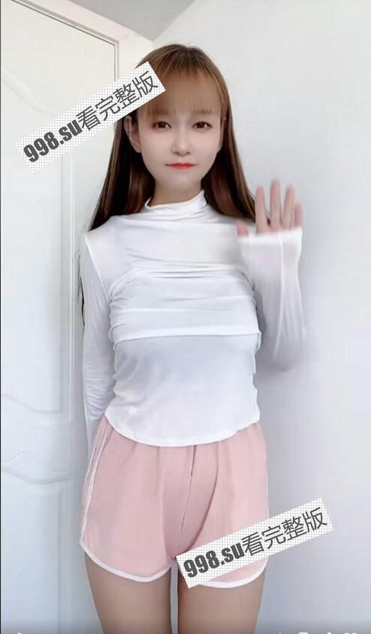 快手 穿云雪 巨乳博主 私人定制大尺度福利 22V 合集-4