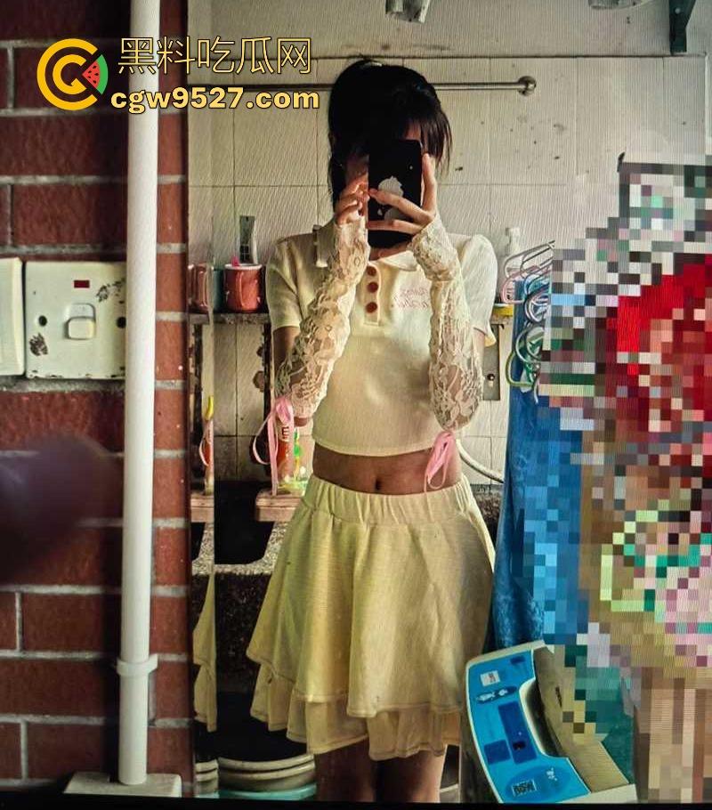 武汉理工大学学姐【李琪】性爱分手后遭渣男无情泄露，骚逼的性爱生活一览无遗，十分反差十分淫骚！-6