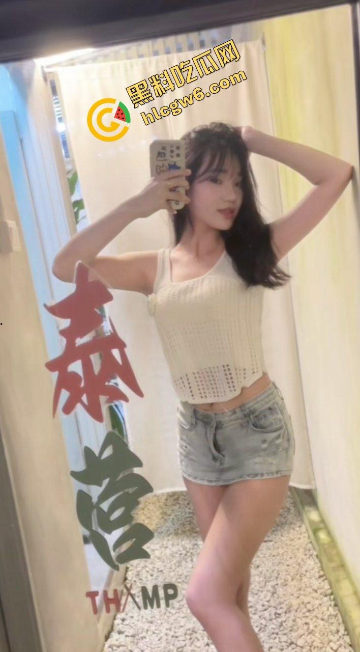 广东江门spa按摩技师反差骚鸡『薛萌』上门按摩口交深喉 爆干骚穴无套内射白浆直流!原创独家流出!-6